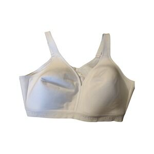 Cacique White Lightly Lined No Wire Bra 44D Spellout Classic